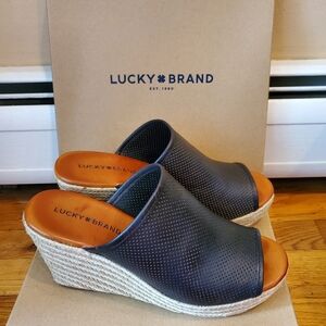 Lucky Brand Black Leather Wedge Sandals